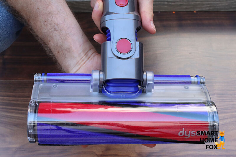 The soft roller is particularly suitable for hard floors